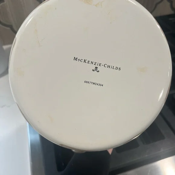 Mocha Check Tea Kettle with Wooden Handle - Picture 4 of 4